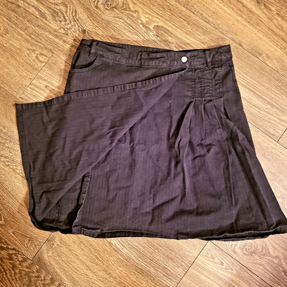 black jeans skirt - Picture 2 of 2